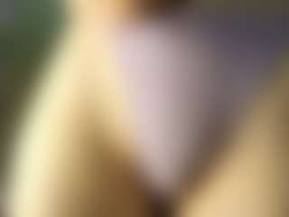 Live cam show with LesliWoolum - Hairy Pussy on CamSodaAdn