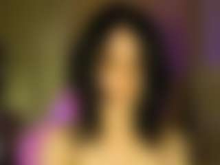 Live cam show with LesliWoolum - Eating Pussy on Dolls Live