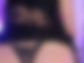 Live cam show with LilyHans - Busty on Dolls Live