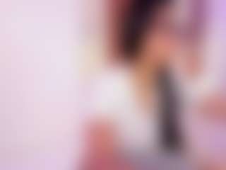 LilyHans's Live Sex Cam Show