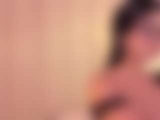 LilyHans's Live Sex Cam Show