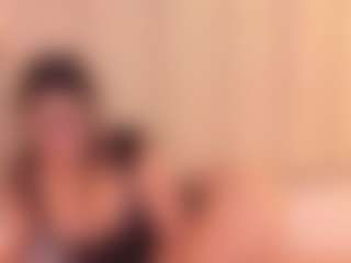Live cam show with LilyHans - New Shaved Pussy on Milfs Live