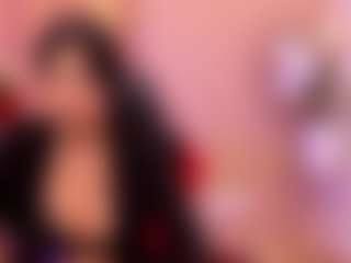LilyHans's Live Sex Cam Show
