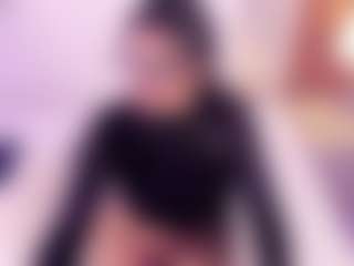 LilyHans's Live Sex Cam Show