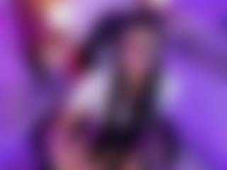 Live cam show with LilyHans - Skinny on TottyGirls