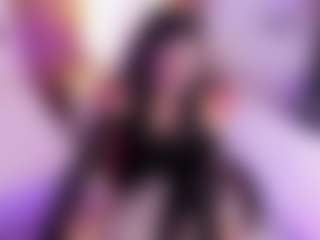LilyHans's Live Sex Cam Show