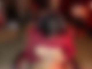 LilyHans's Live Sex Cam Show