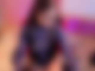 Live cam show with LilyHans - Oil on Streamer API