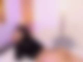 LilyHans's Live Sex Cam Show