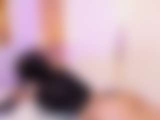 LilyHans's Live Sex Cam Show