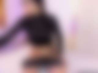 LilyHans's Live Sex Cam Show