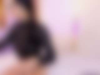 LilyHans's Live Sex Cam Show