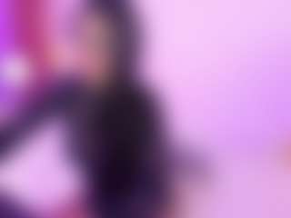 Live cam show with LilyHans - College on Camsoda