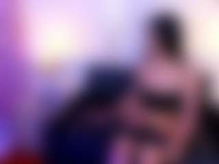 LilyHans's Live Sex Cam Show