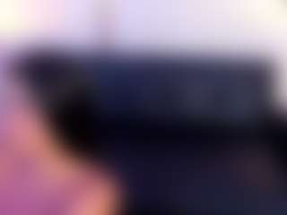 Live cam show with LilyHans - Control on StripNow