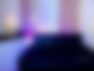 LilyHans's Live Sex Cam Show