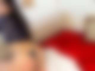 LilyHans's Live Sex Cam Show