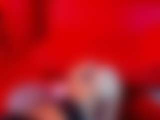 LilyHans's Live Sex Cam Show