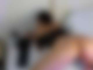 LilyHans's Live Sex Cam Show