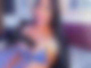 luisa-boobs's Live Sex Cam Show