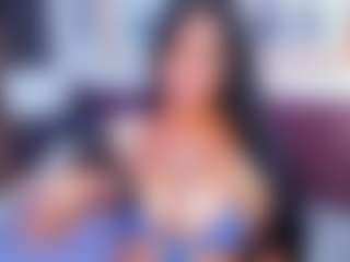 Luisa-boobs