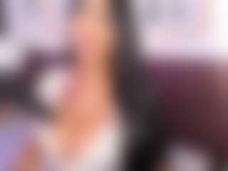 luisa-boobs's Live Sex Cam Show