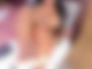 luisa-boobs's Live Sex Cam Show