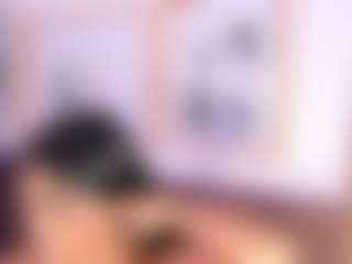 luisa-boobs's Live Sex Cam Show