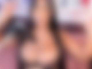 luisa-boobs's Live Sex Cam Show