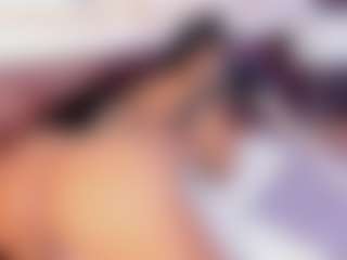 luisa-boobs's Live Sex Cam Show