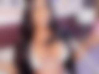 luisa-boobs's Live Sex Cam Show