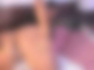 luisa-boobs's Live Sex Cam Show