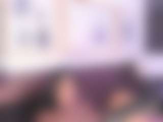 luisa-boobs's Live Sex Cam Show
