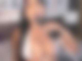luisa-boobs's Live Sex Cam Show