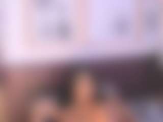 luisa-boobs's Live Sex Cam Show