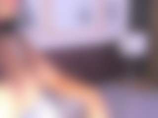 luisa-boobs's Live Sex Cam Show