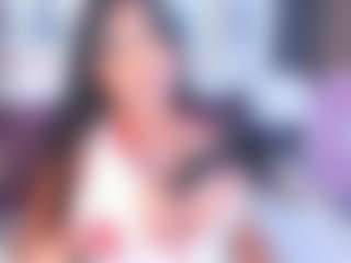 luisa-boobs's Live Sex Cam Show