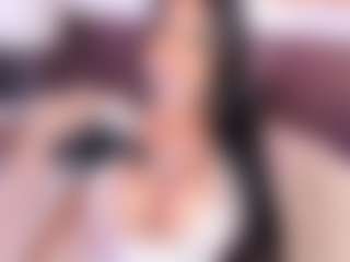 luisa-boobs's Live Sex Cam Show