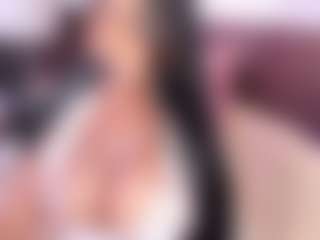 luisa-boobs's Live Sex Cam Show
