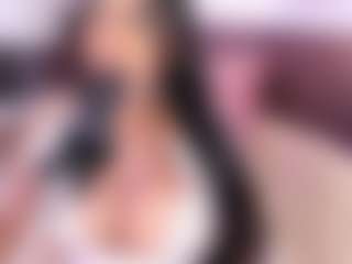 luisa-boobs's Live Sex Cam Show