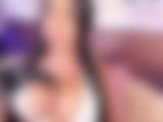 luisa-boobs's Live Sex Cam Show
