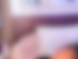 luisa-boobs's Live Sex Cam Show
