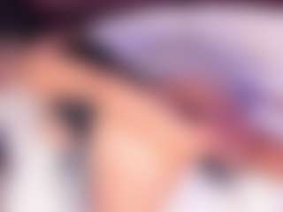 luisa-boobs's Live Sex Cam Show