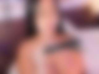 luisa-boobs's Live Sex Cam Show