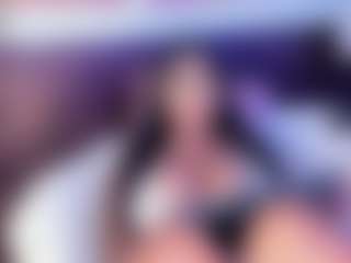 luisa-boobs's Live Sex Cam Show