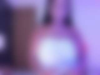 luisa-boobs's Live Sex Cam Show