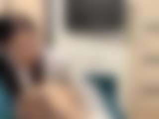 Live cam show with MarcellaZausch - Moan on SpankPalCams