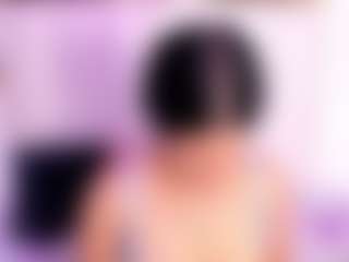 Live cam show with NalaaGreyy - Striptease on Fling VIP Chat