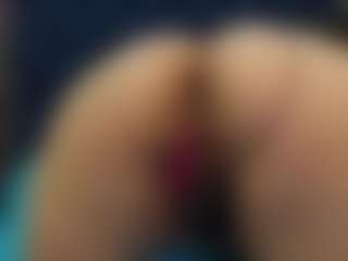 Live cam show with SilverCougar83 - Small Tits Mature on Camsoda