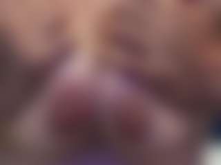 SilverCougar83's Live Sex Cam Show